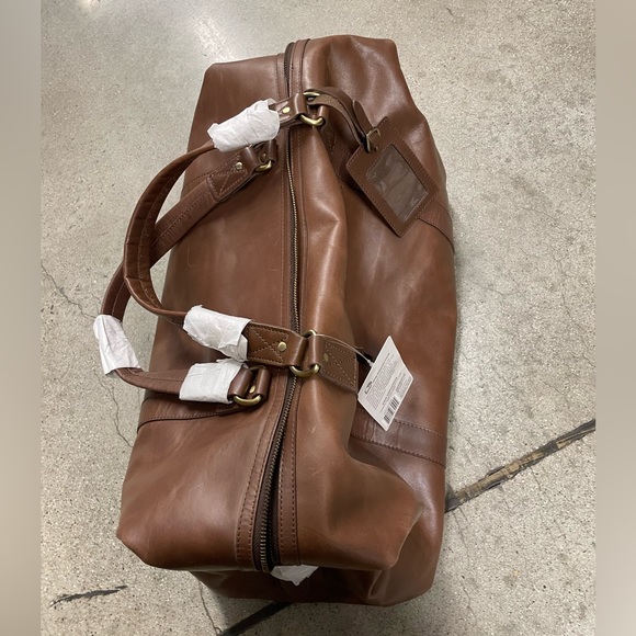 New Genuine leather all leather travel large duffel tote bag no logo 20”x9”x10”